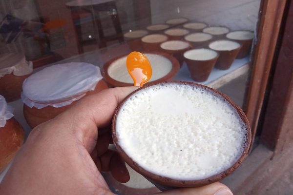 Juju Dhau
